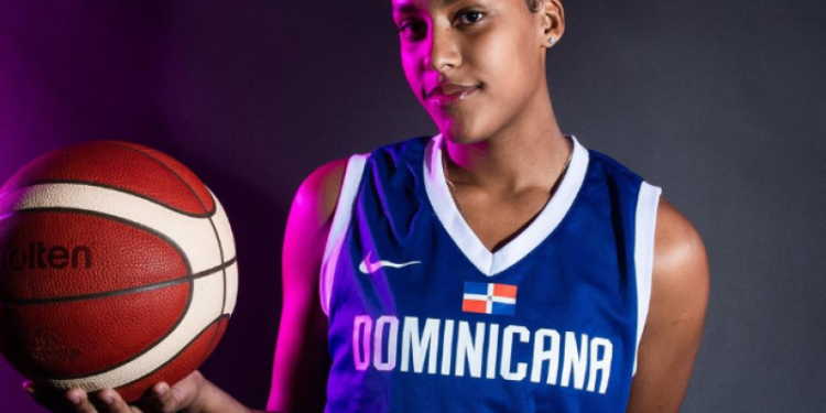 Ángela Jiménez, con «pronóstico positivo», sale de la Unidad de Cuidados Intensivos