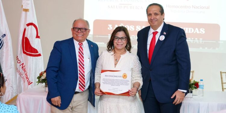 Hemocentro Nacional celebra tercer aniversario de operaciones