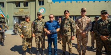 Ministro  de la Presidencia José Ignacio Paliza supervisa construcción de verja perimetral entre RD y Haití; obra está avanzada en un 84% en su primera etapa