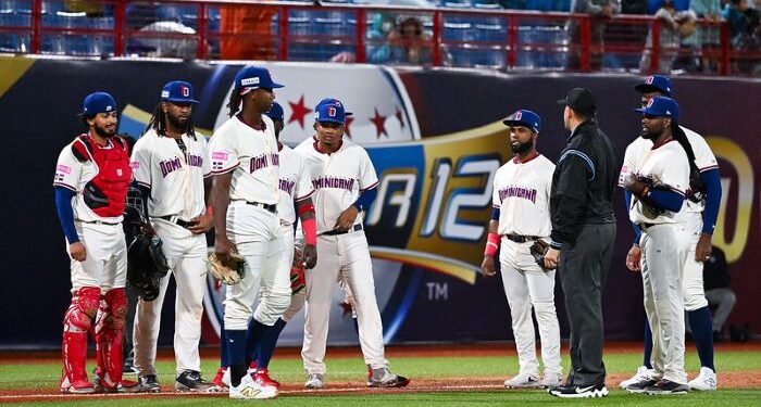 República Dominicana se despide de Premier 12 con derrota ante Japón.