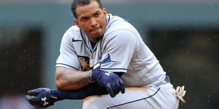 MP solicita medida de coerción contra Wander Franco por porte ilegal de arma de fuego