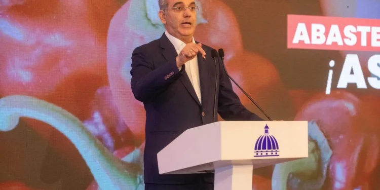 Presidente  considera “acto terrorista” tiroteo a avión estadounidense en Haití