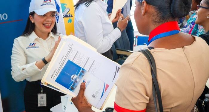 Departamento Aeroportuario (DA) ofrece oportunidades en feria de empleo del sector aeronáutico