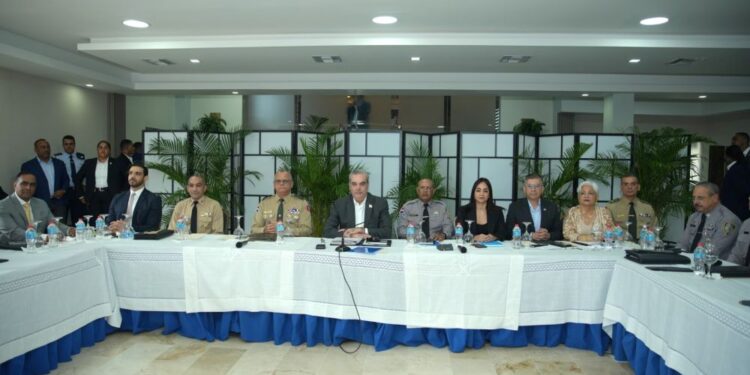 Interior y Policía advierte no tolerará que delincuencia amenace a ningún policía