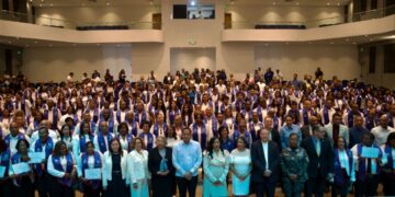 Ministerio de Interior y Policía gradúa a 357 nuevos líderes mediadores en el Gran Santo Domingo y 110 en San Francisco de Macorís