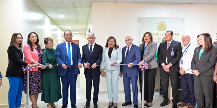 Presidente del Senado, Ricardo de los Santos, califica la salud mental como un pilar fundamental para la sociedad