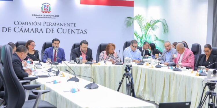 Comisión de Cámara de Cuentas concluye primera semana de entrevistas con 91 postulantes evaluados