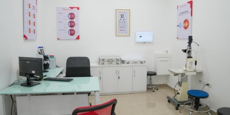 Óptica Oviedo inaugura nueva sucursal en Barahona