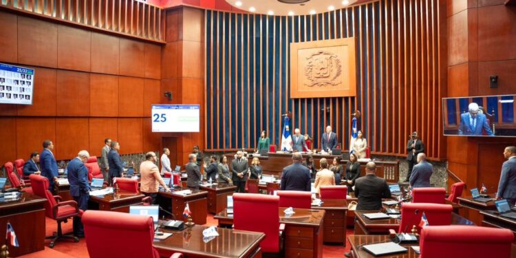 Senado aprueba proyecto que modifica Ley General de Protección de los Derechos del Consumidor o Usuario