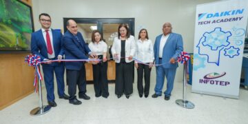 INFOTEP y Daikin Latam inauguran aula laboratorio con tecnología de punta en refrigeración
