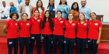 Concejo de Regidores del DN reconoce a jóvenes en el Día Nacional de la Juventud