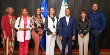 Laboratorio Referencia firma acuerdo con el INTRANT en apoyo al Pacto Nacional por la Seguridad Vial