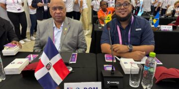 Hernández y Vidal participan en seminario Juegos Panam Junior
