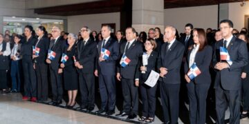 Poder Judicial rinde homenaje a la Bandera Nacional con motivo al Mes de la Patria