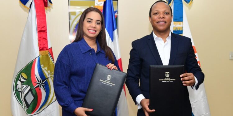 INTRANT y Alcaldía de SDN acuerdan acciones para reordenar el tránsito en ese municipio