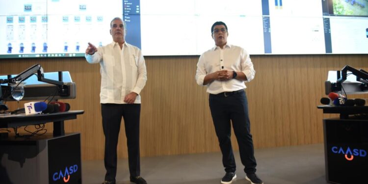 Presidente Abinader y Fellito Suberví inauguran moderno centro de monitoreo para eficientizar servicios de la CAASD