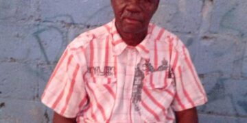 Anciano clama ADN otorgue pensión prometida cuando lo desalojó