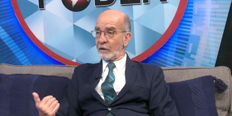 Politólogo Daniel Pou asegura que candidaturas independientes oxigenarán la democracia dominicana