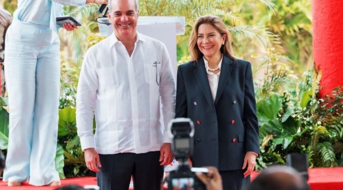 Presidente Luis Abinader y Carolina Mejía presentan el Plan Integrado de Santo Domingo