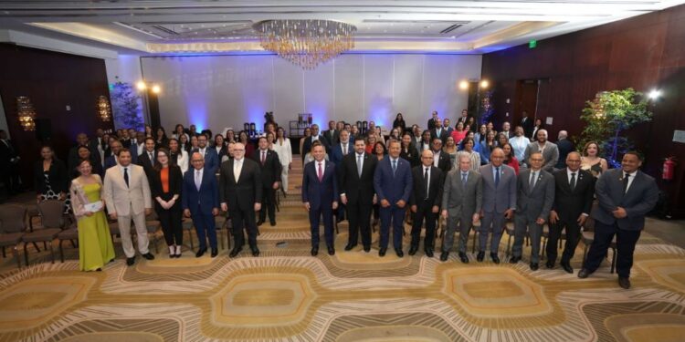 Henry Molina: “La confianza en la justicia se construye con una sociedad informada y que participe de sus transformaciones” 