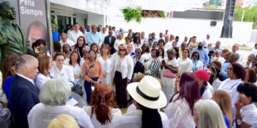 PRD conmemora natalicio de Peña Gómez y Día Internacional de la Mujer