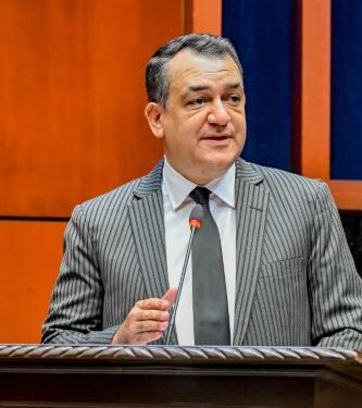 Senadores convertidos en Comisión General escuchan al presidente de la Junta Central Electoral sobre el nuevo proceso de cedulación