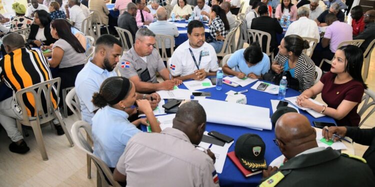 Realizan en San Cristóbal consulta regional para elaboración del Plan Nacional de Seguridad Vial 2025-2030