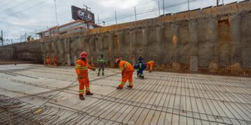 Paliza y Estrella supervisan obras viales en Plaza de la Bandera e Isabel Aguiar; se realizan con recursos de Aerodom