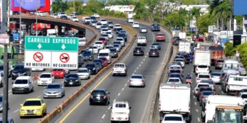 MOPC cerrará a partir de este lunes 45 pasos a desnivel y puentes en el Gran Santo Domingo por mantenimiento