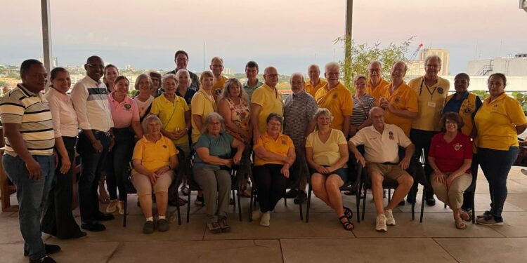 Club de Leones de Wisconsin realiza exitoso operativo oftalmológico en Gualey, beneficiando a casi 8,000 personas