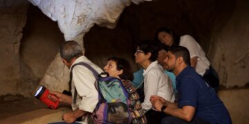 SENADOR GUSTAVO LARA SALAZAR CELEBRA ANUNCIO DEL PRESIDENTE ABINADER SOBRE EL RESCATE DE LAS CUEVAS DEL POMIER