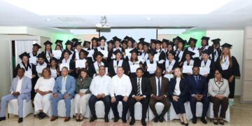 COOPNAMA Y LA UNIVERSIDAD COOPERATIVA DE COLOMBIA GRADUAN COLABORADORES