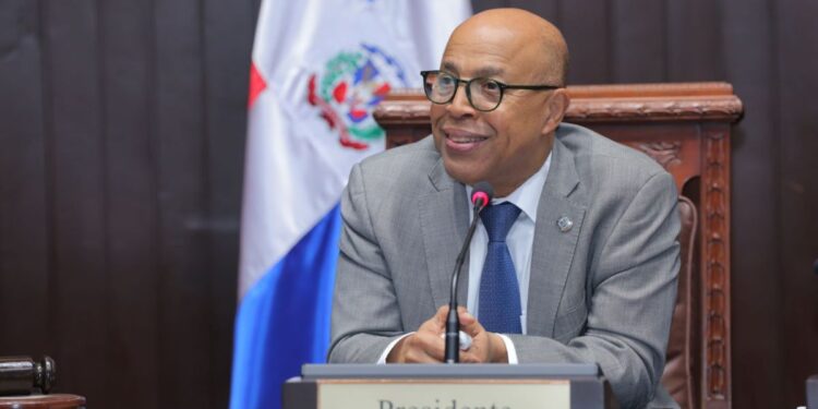 Pacheco informa que los diputados coordinarán con los senadores bajar mora legislativa