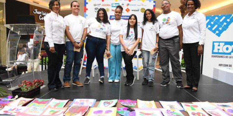 Con décima caminata buscan la inclusión social y laboral de personas adultas con autismo