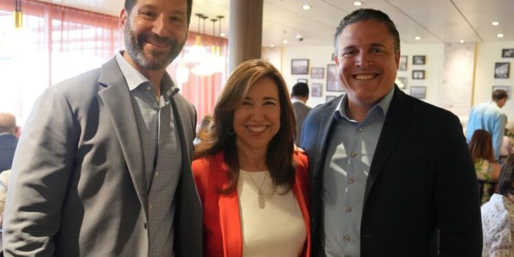 Autoridad Portuaria Dominicana participa en Seatrade Cruise Global 2025