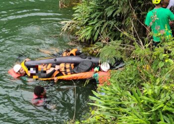 Miembros  de la Defensa Civil  recuperan   sin  vida cuerpo de   senderista  desaparecido  en  la Loma del Blanco