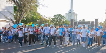 Fundación Luz y Esperanza por el Autismo celebra Tarde Azul de concienciación en Santiago