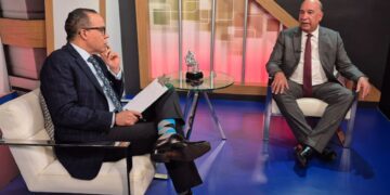 Asegura cada vez que el gobierno tiene el agua al cuello saca el tema de la migración haitiana