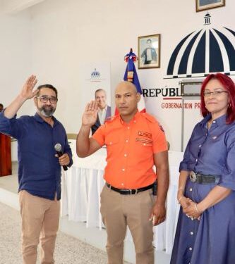 Defensa Civil juramenta a Ramón Liriano Núñez como nuevo director provincial en Samaná