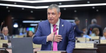 Gustavo Sánchez: El gobierno se quemó en salud, educación, transporte, obras públicas, agua potable y servicios sociales