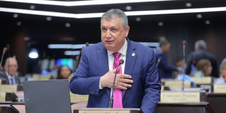 Gustavo Sánchez: El gobierno se quemó en salud, educación, transporte, obras públicas, agua potable y servicios sociales