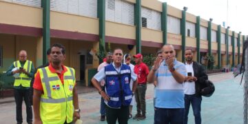 Infraestructura Escolar realiza levantamiento en escuelas afectadas por lluvias y dispone soluciones pluviales inmediatas