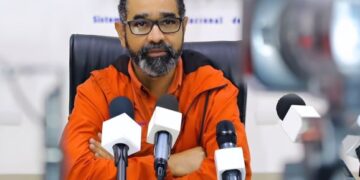 Director Defensa Civil pide a la población no cruzar ríos y cañadas ante fuertes lluvias