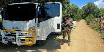 Ejército recupera en Dajabón camión reportado como robado en Santo Domingo