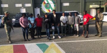 Arrestan sargento y raso del ERD con inmigrantes indocumentados en San Juan de la Maguana