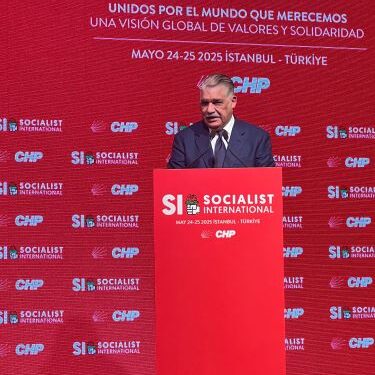 Miguel Vargas llama a acción internacional urgente ante crisis en Haití durante Consejo Mundial de la Internacional Socialista