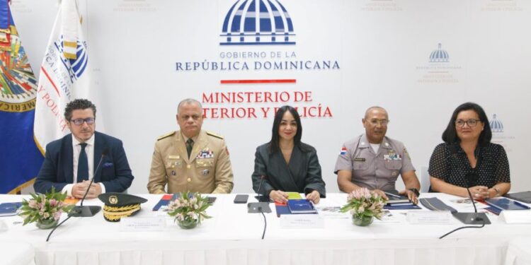 Autoridades y OEA impulsan Plan de Acción para frenar el tráfico ilícito de armas en Centroamérica y República Dominicana