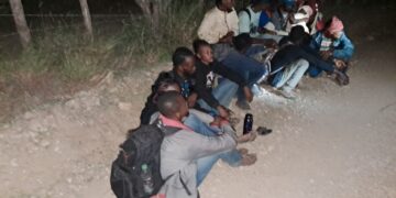 Interceptan 29 haitianos indocumentados que intentaban evadir puestos de chequeo militar