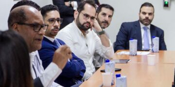 Poder Judicial y ENJ se reúnen con abogados para presentar avances de Mudanza Digital y escuchar sus oportunidades de mejora