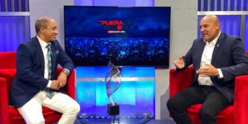 Constructores advierten que el Gobierno está compelido a otorgar permisos temporeros para mano de obra haitiana